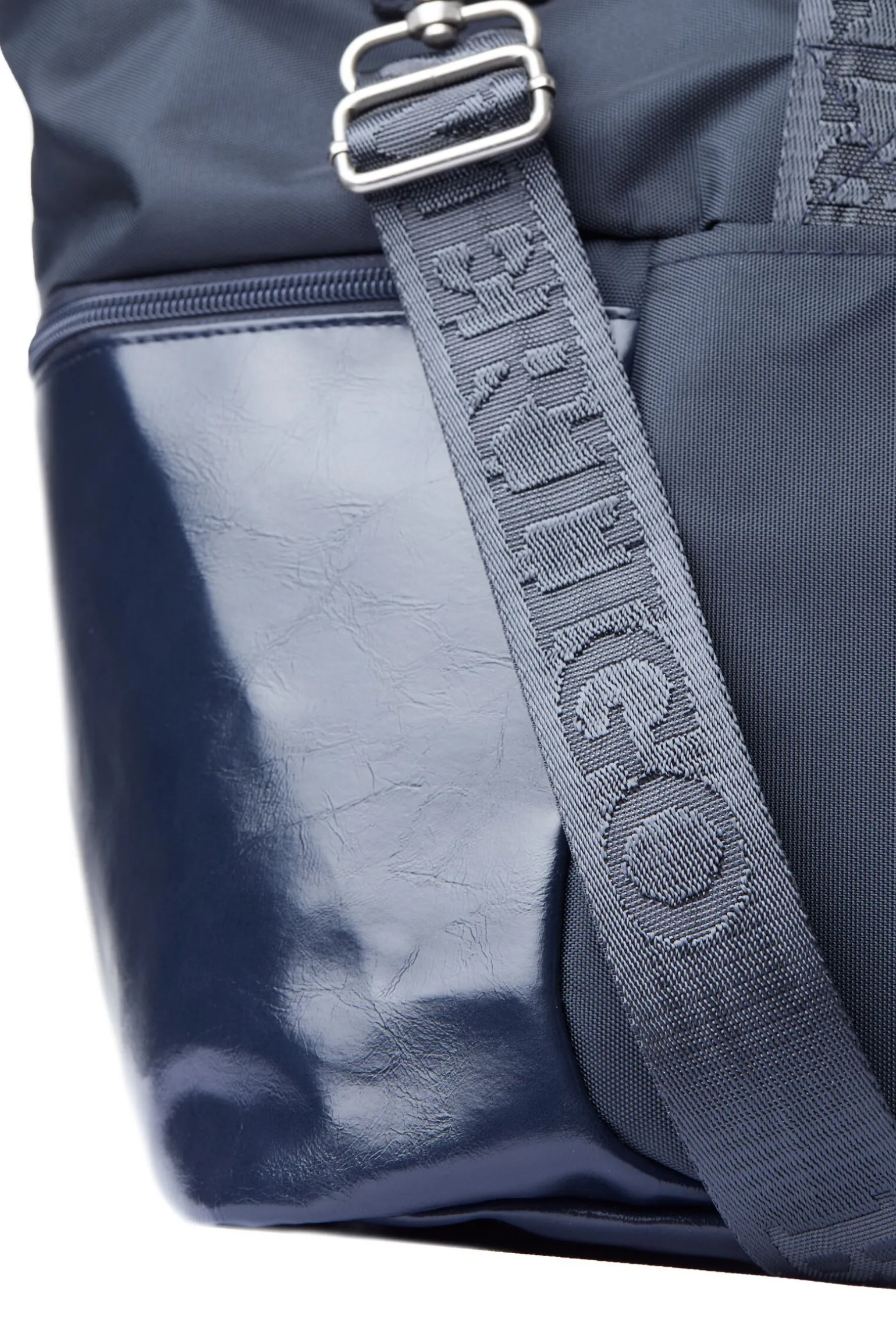 B Vertigo Duffle bag med eget rom til sko