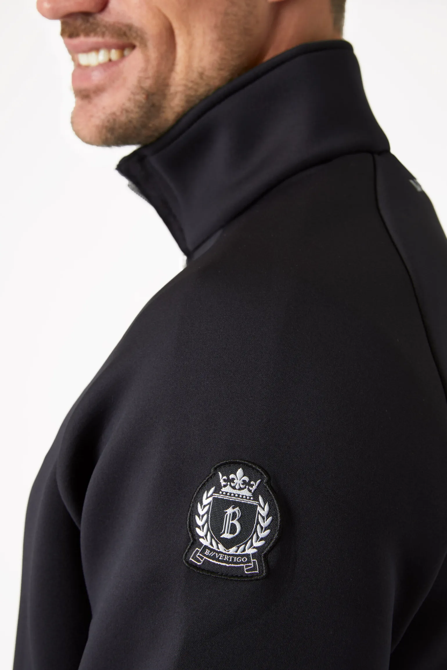 B Vertigo Nicolas funksjonell treningsskjorte med glidelåslommer, herre