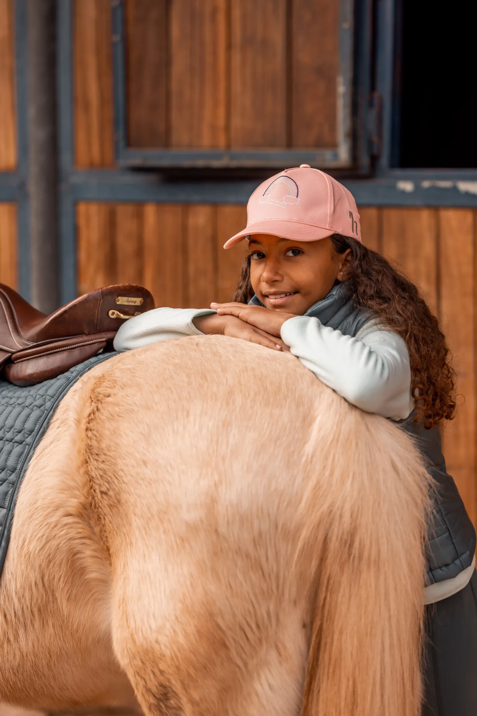 Horze Ria caps med regnbue til barn